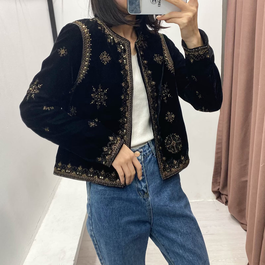 Damen Kurzsametjacke mit filigraner Metallstickerei und Perlenbesatz Shop Nory