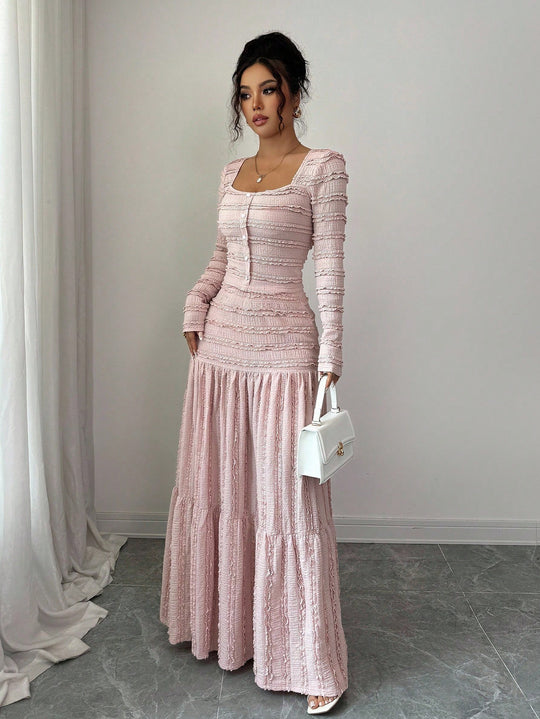 Damen Figurbetontes strukturiertes Maxikleid mit quadratischem Ausschnitt und Knopfleiste Shop Nory