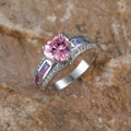 Damen Ring mit herzförmigem Pink-Glasstein und funkelnden Zirkonia-Details Shop Nory