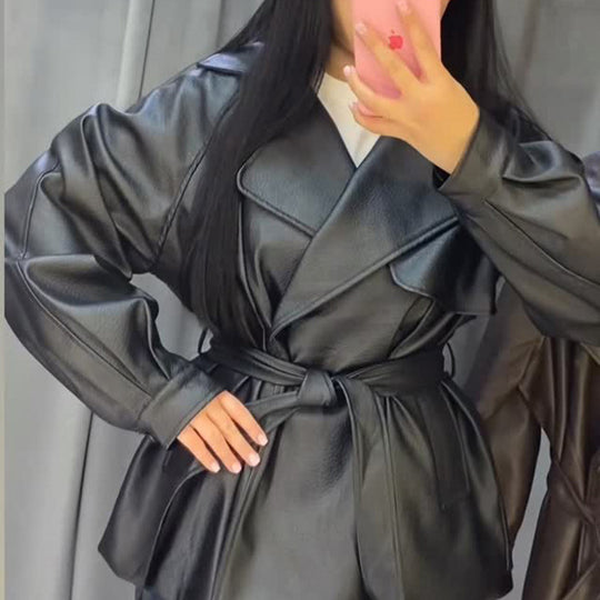 Damen Kurze Kunstleder-Wickeljacke mit Taillengürtel und übergroßem Revers Shop Nory