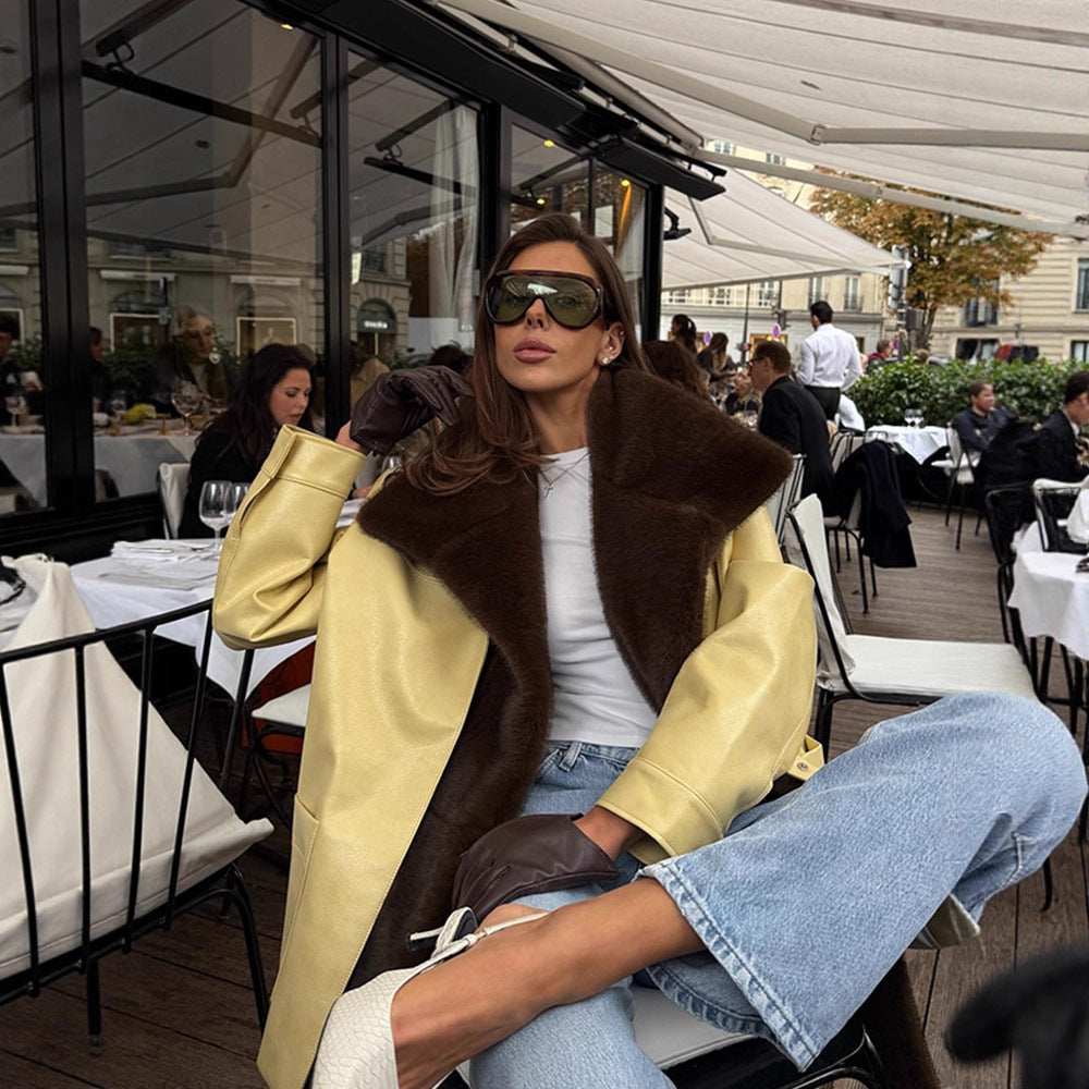 Damen Eleganter Oversize-Mantel aus Veloursleder‑Optik mit voluminösem Faux‑Fur‑Schalkragen Shop Nory