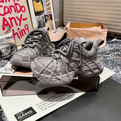 Damen Glamouröse Chunky‑Sneaker mit komplettem Strassbesatz und profilierter Gummisohle Shop Nory