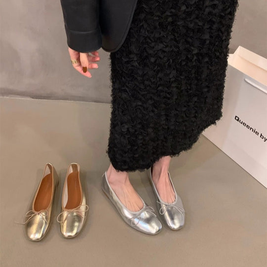 Damen Ballerinas mit funkelnder Metallic-Oberfläche und zartem Schleifendesign
