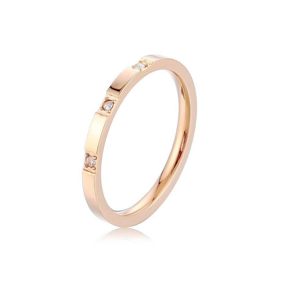 Damen eleganter Ring mit funkelnden Zirkonia-Steinen Shop Nory