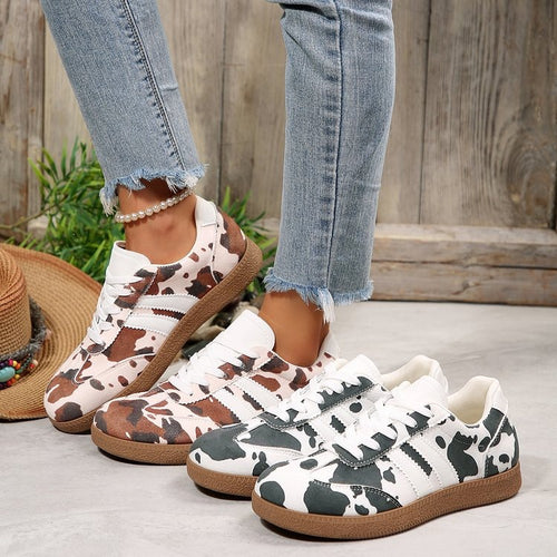 Damen Retro-Lowtop-Sneaker mit Kuhflecken-Print und gepolsterter Komfortsohle Shop Nory