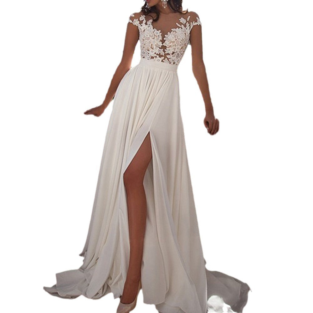 Damen Hochzeitskleid mit elegantem Spitzen-Oberteil und fließendem Rock