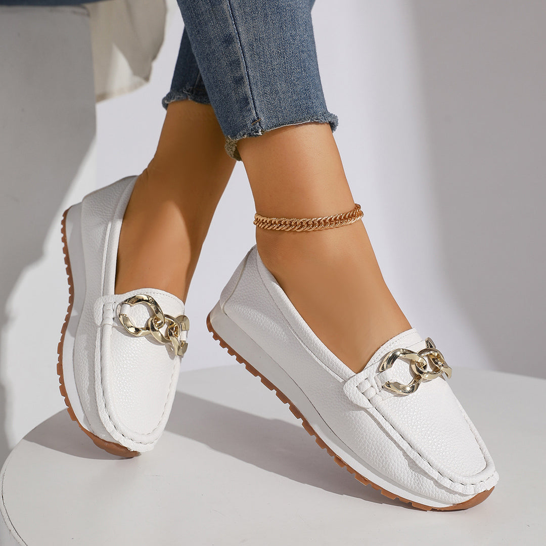 Damen Modische Mokassin‑Slipper mit goldener Gliederkette und profilierter Gummisohle Shop Nory