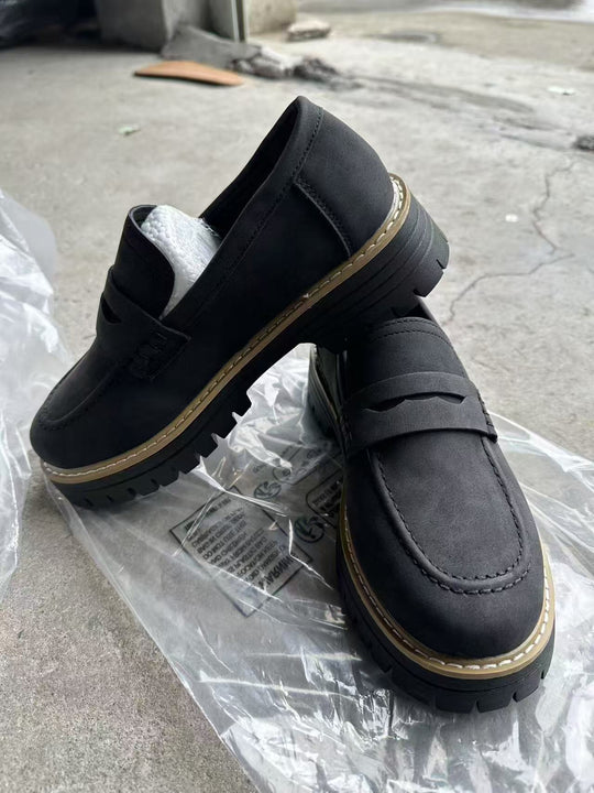 Damen Robuste Penny-Loafer mit profilierter Gummisohle Shop Nory