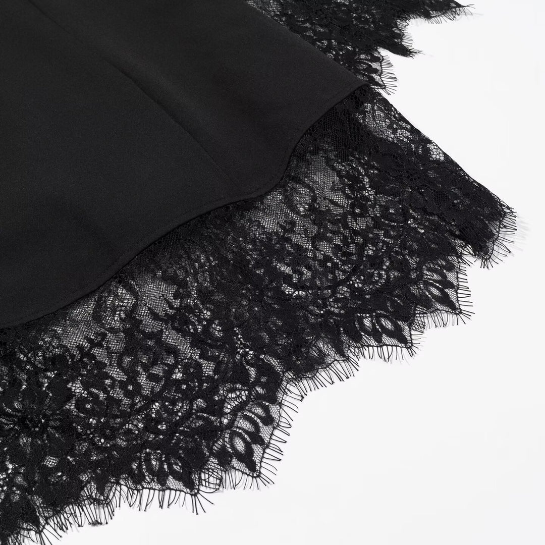 Damen Langarm-Minikleid mit Stehkragen, Cut-outs, goldenen Zierknöpfen und Spitzenbesatz Shop Nory