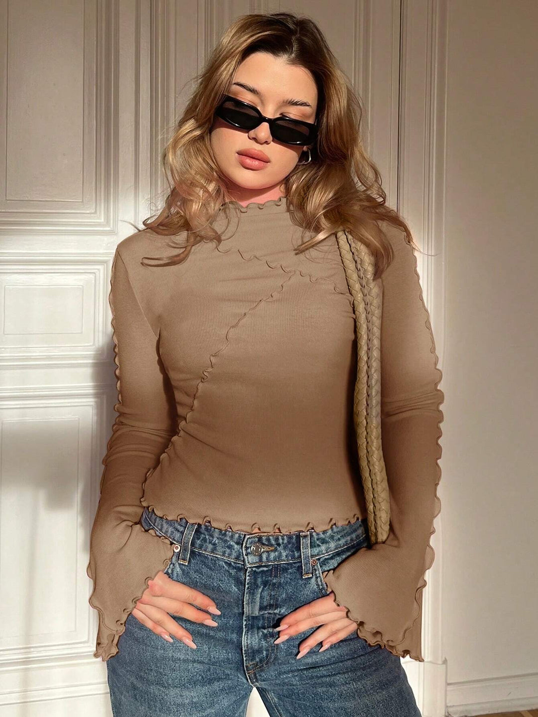 Damen Geripptes Langarmshirt mit Rüschen-Saum und Stehkragen Shop Nory