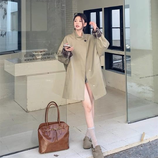 Damen Oversized Kurzmantel mit Stehkragen und kariertem Ärmelfutter Shop Nory