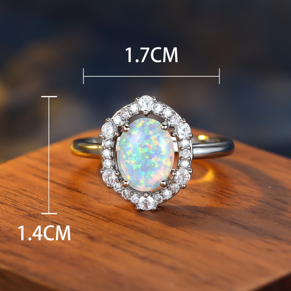 Damen Ring mit funkelndem Opal und eleganter Zirkonia-Verzierung Shop Nory