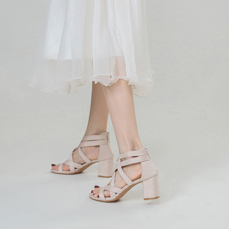 Damen Sandalen mit stylischem Kreuzriemen und komfortablem Blockabsatz