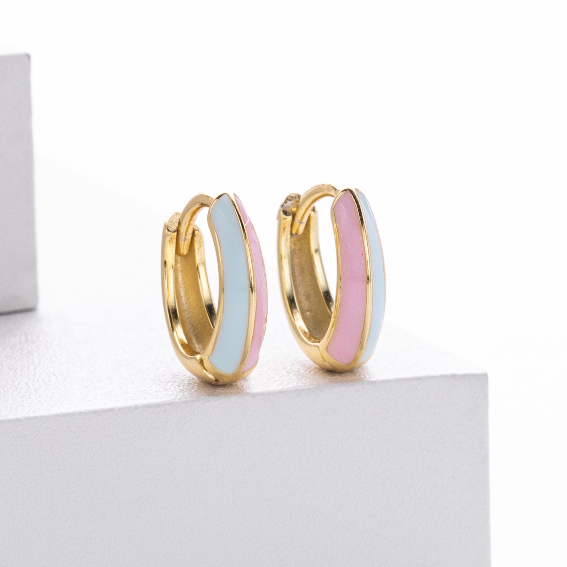 Damen Creolen mit farbigem Emaille-Akzent Shop Nory