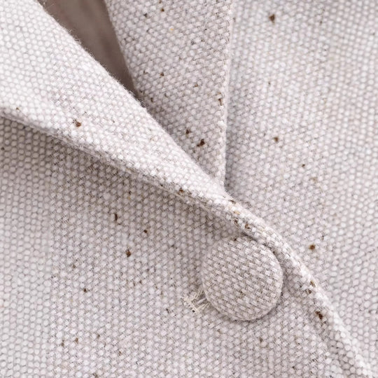 Damen Taillierter Bouclé‑Blazer mit Wiener Nähten und verdeckter Knopfleiste Shop Nory