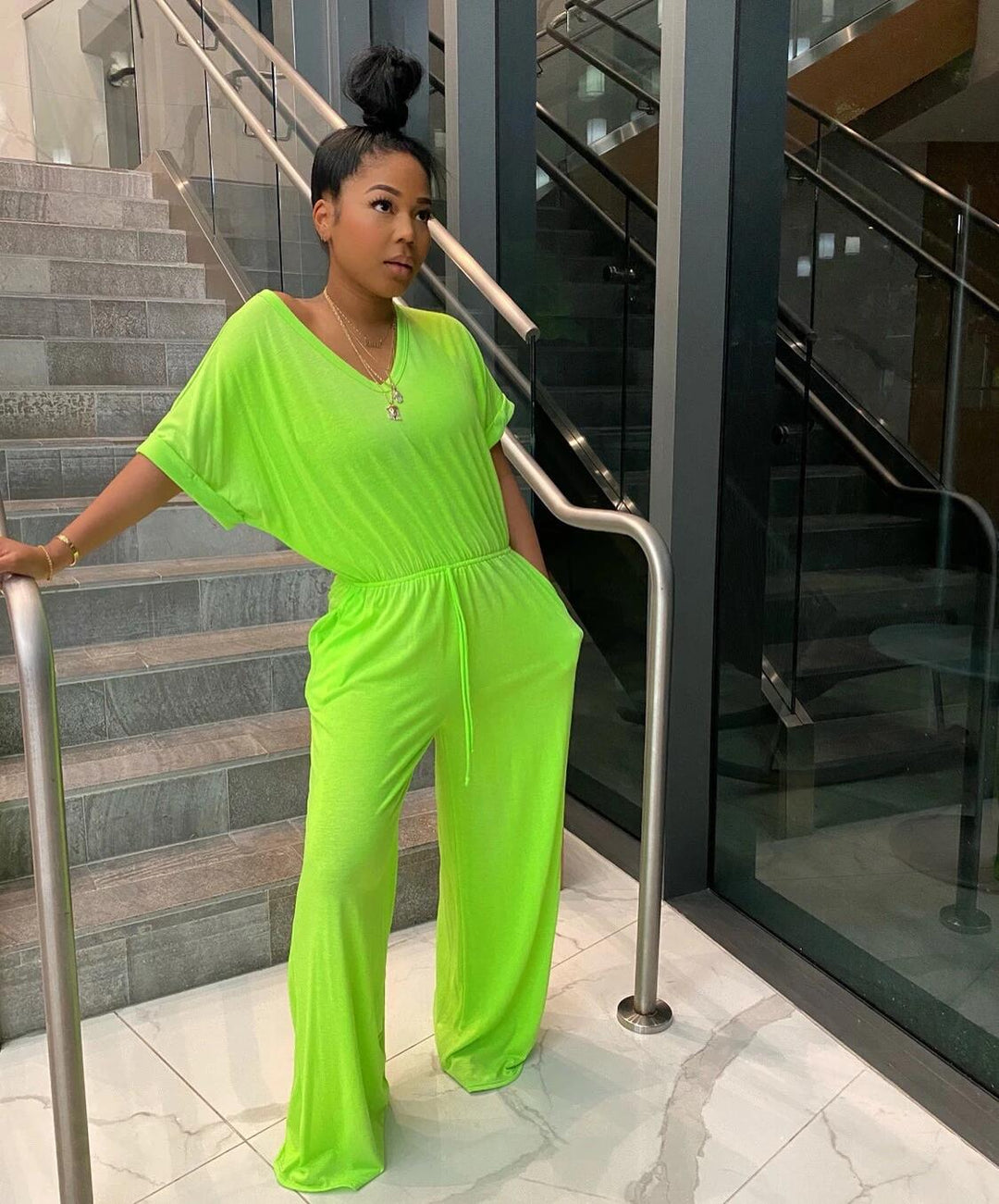 V-Ausschnitt Jumpsuit für Frauen Jane