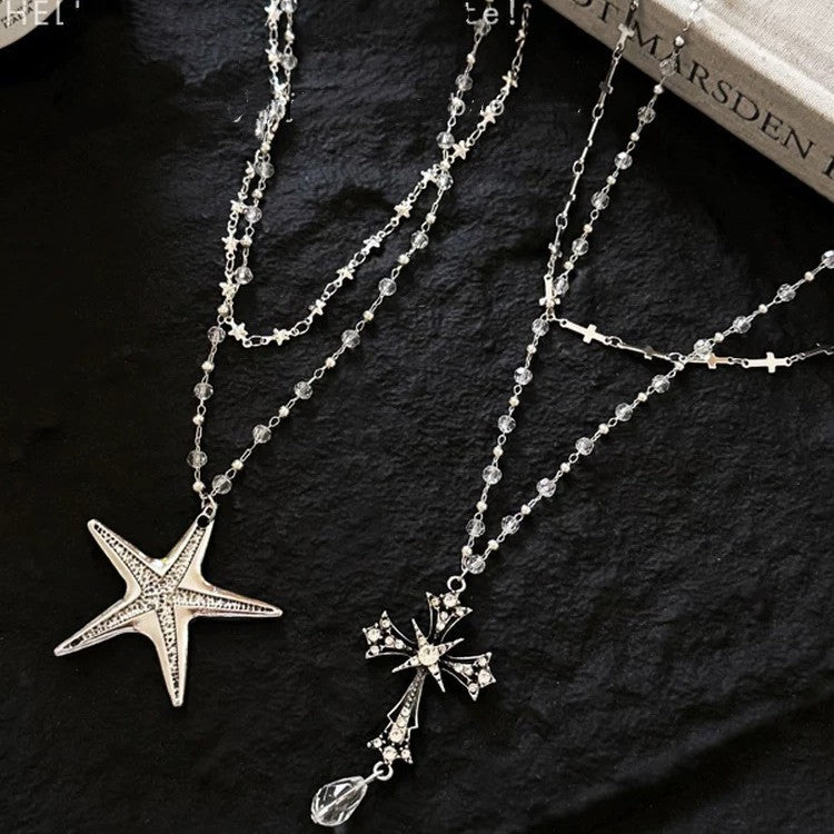 Damen Halskette mit filigranem Kreuzdesign und funkelnden Kristallakzenten Shop Nory