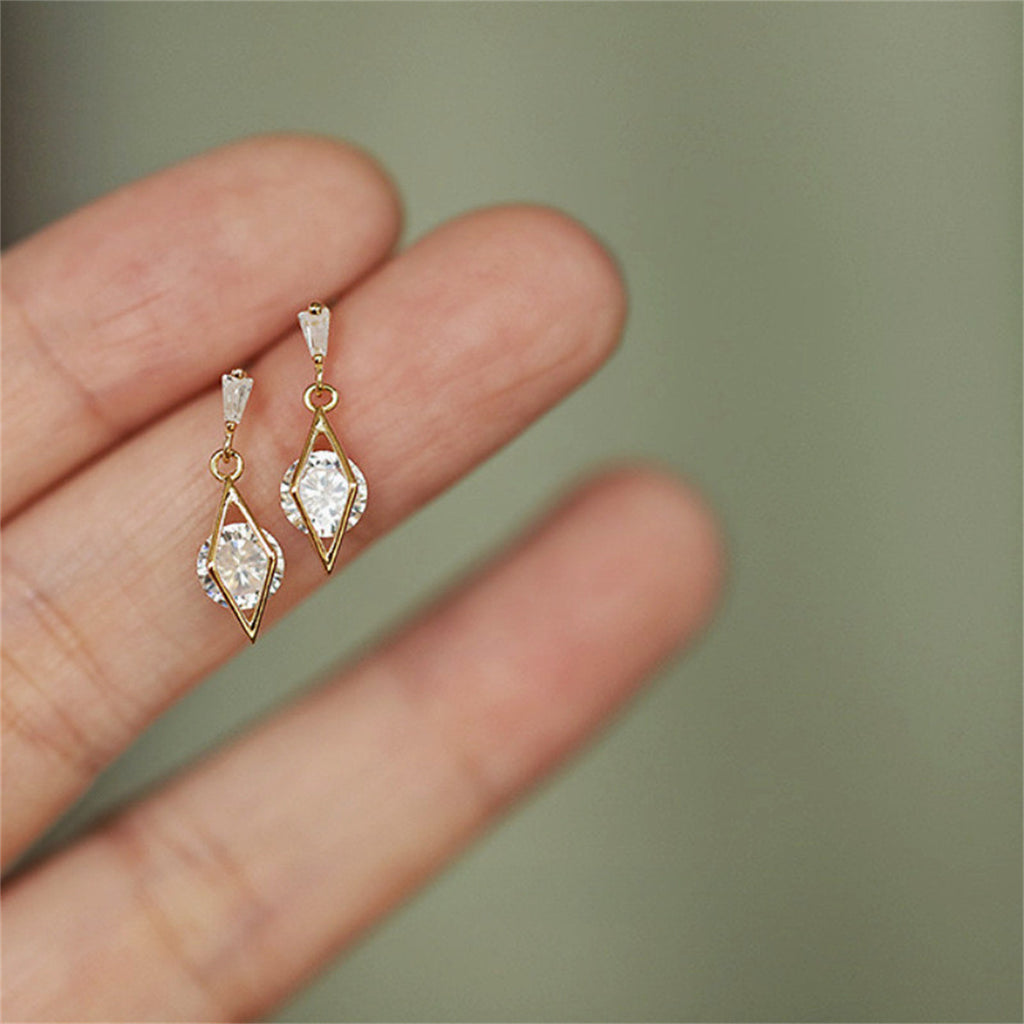 Damen Ohrhänger mit zeitgenössischem Diamantdesign Shop Nory