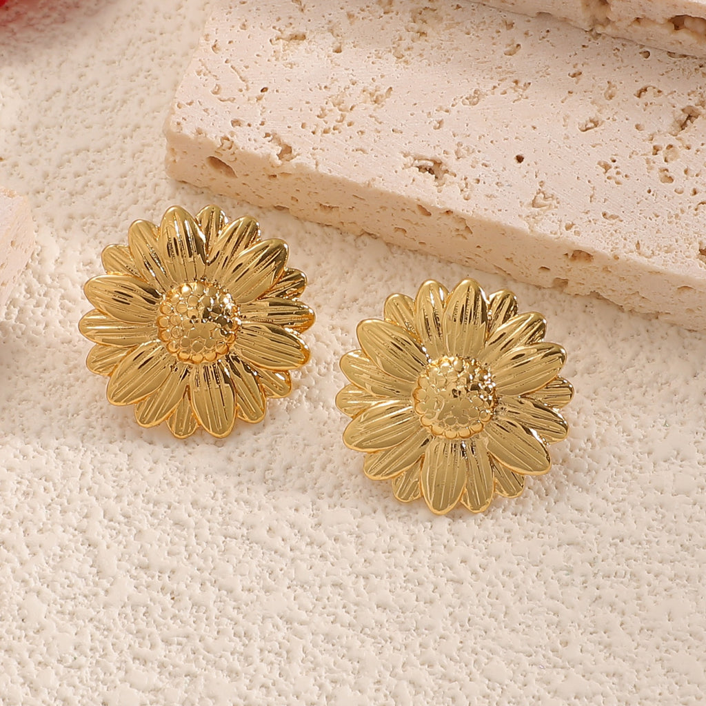 Damen Schmuckbroschen im floralen Golddesign Shop Nory