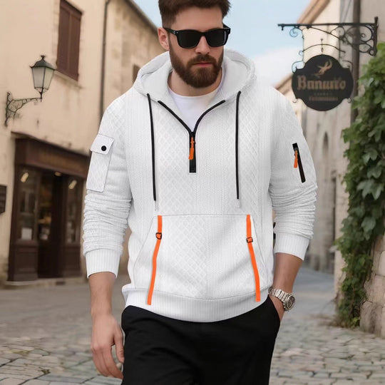 Herren sportlicher Kapuzenpullover mit strukturiertem Design und praktischen Reißverschlusstaschen