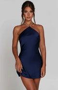 Rückenfreies sexy Kleid mit Trägern
