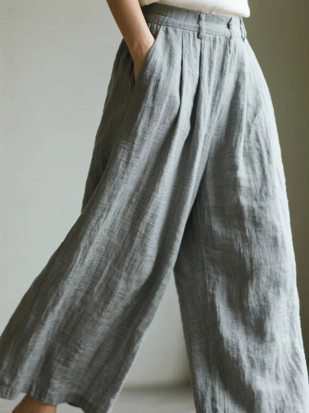 Damen weite Leinenhose mit eleganter Bundfalte und Taschen