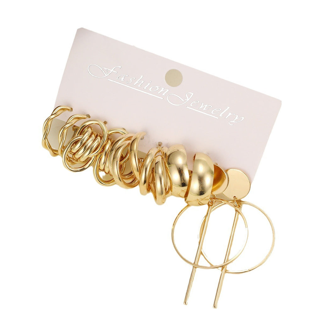 Damen-Ohrstecker-Set mit modernem, geschwungenem Design und eleganten Akzenten Shop Nory