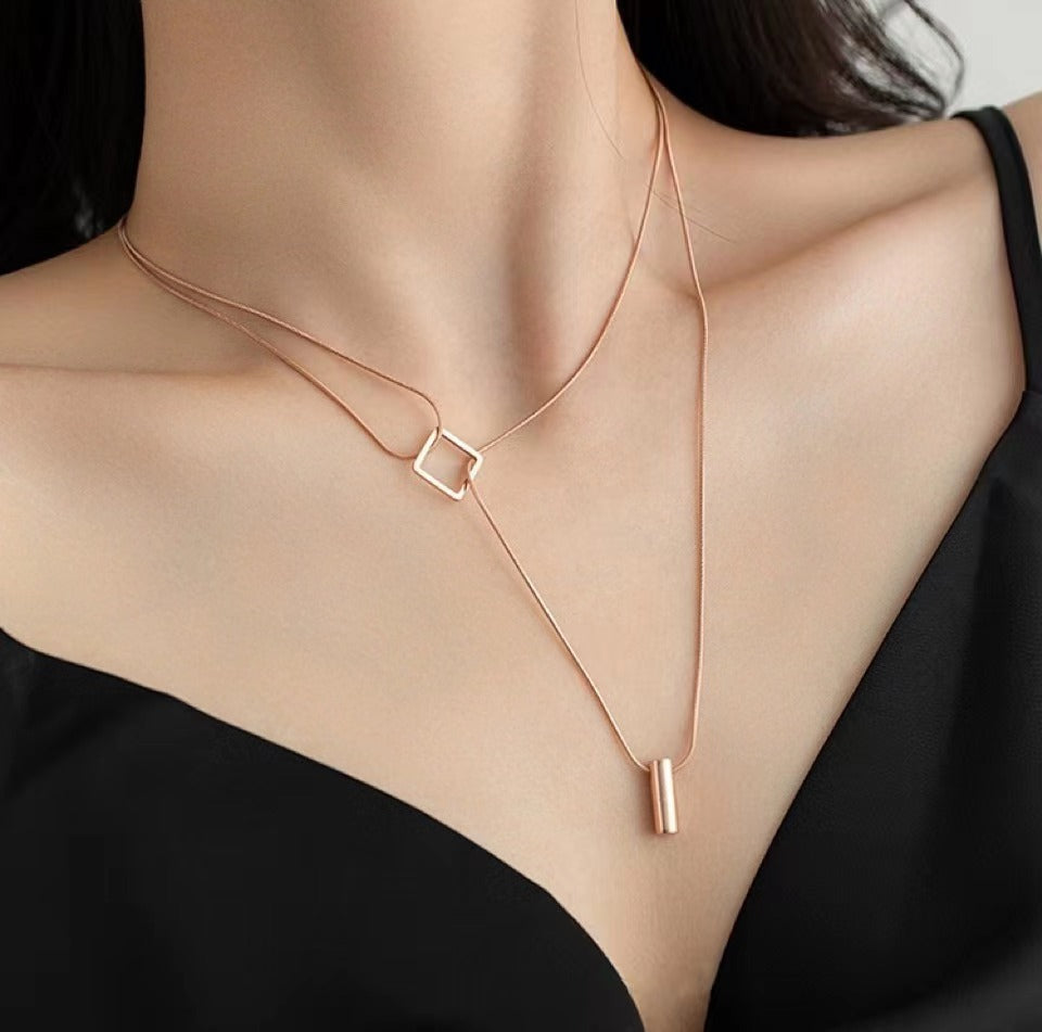 Damen Doppel-Layer Geometrische Anhänger Halskette Shop Nory