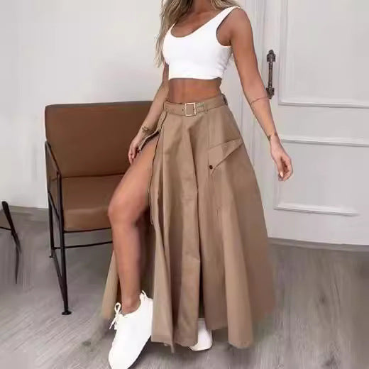 Damen langer Cargo-Rock mit seitlichem Schlitz und praktischen Taschen