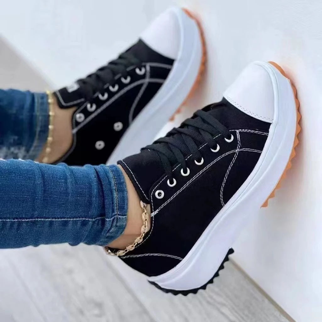 Damen Canvas-Plateau-Sneaker mit robuster Profilsohle, Zehenkappe und Schnürung Shop Nory