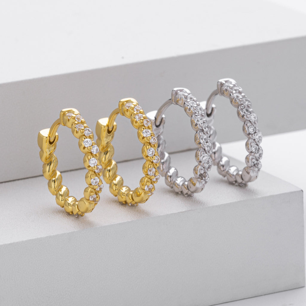 Damen Creolen mit luxuriösem Zirkonbesatz aus hochwertigem 925 Sterling Silber Shop Nory