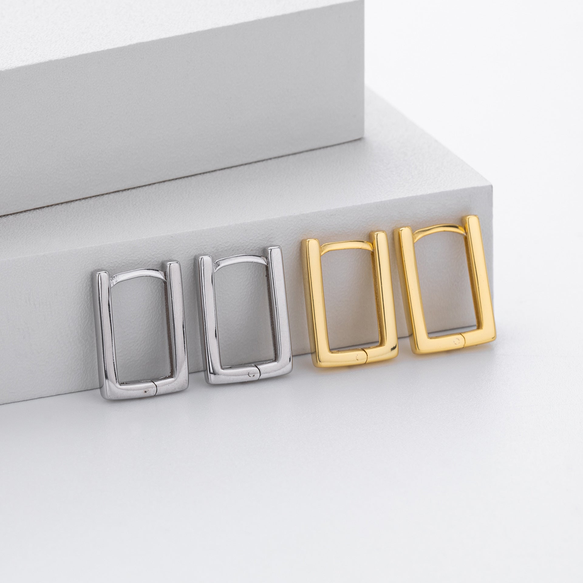 Damen Ohrstecker mit minimalistischer rechteckiger Form aus 925 Sterling Silber Shop Nory