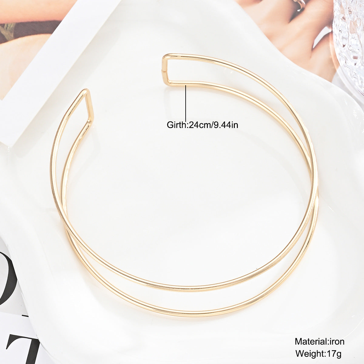 Damen minimalistisches Armreif aus hochwertigem Metall Shop Nory