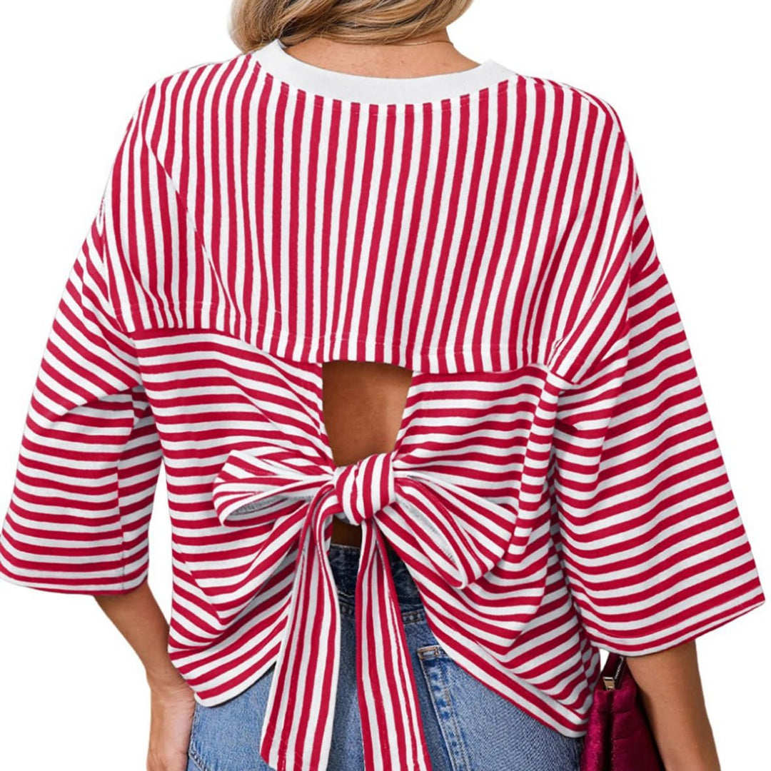 Damen Gestreiftes Oversize-Shirt mit Rückenausschnitt und Schleifenbindung Shop Nory