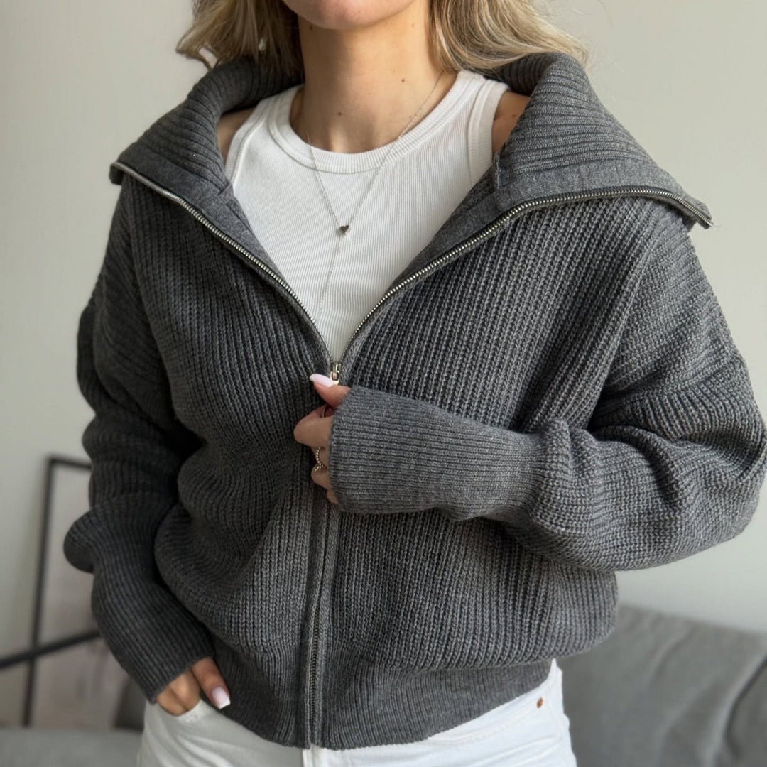 Damen Oversize Strickjacke mit Reißverschluss und hohem Kragen Shop Nory