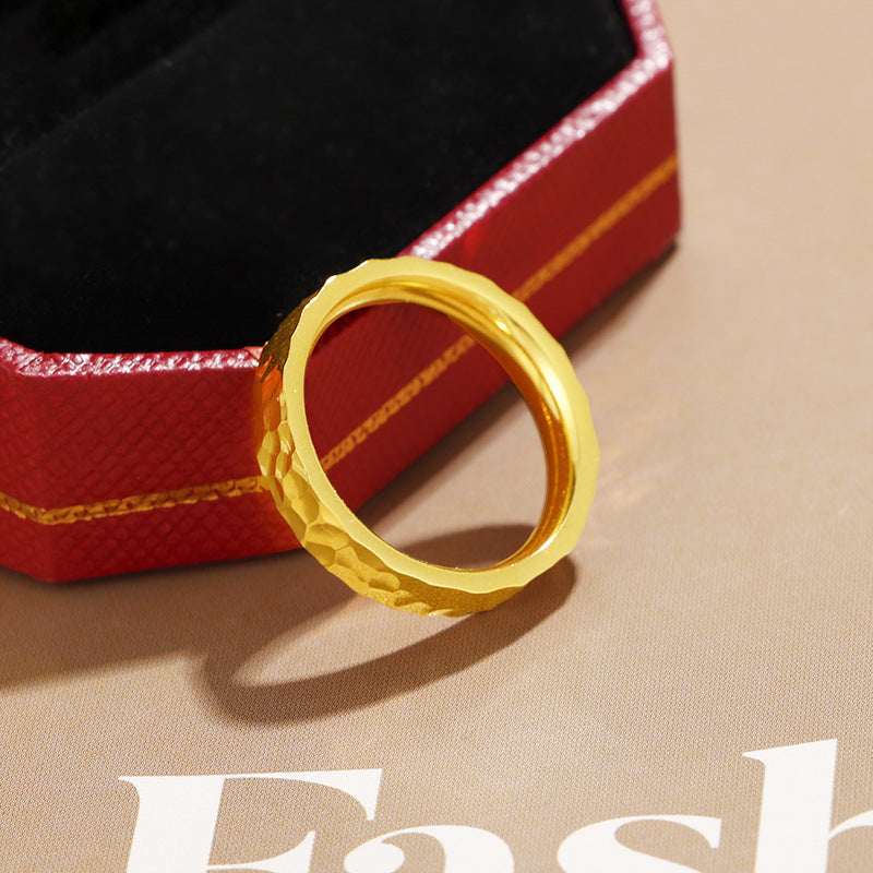 Damen moderner, handgefertigter Ring mit strukturiertem Oberflächenfinish Shop Nory