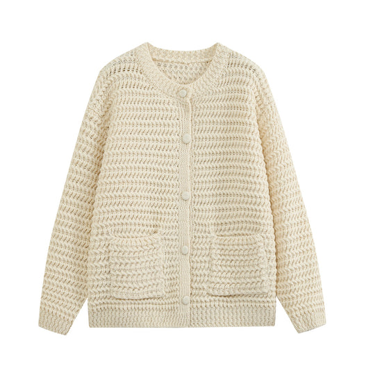 Damen Grobstrukturierter Häkel-Cardigan mit stoffbezogenen Knöpfen und aufgesetzten Taschen Shop Nory