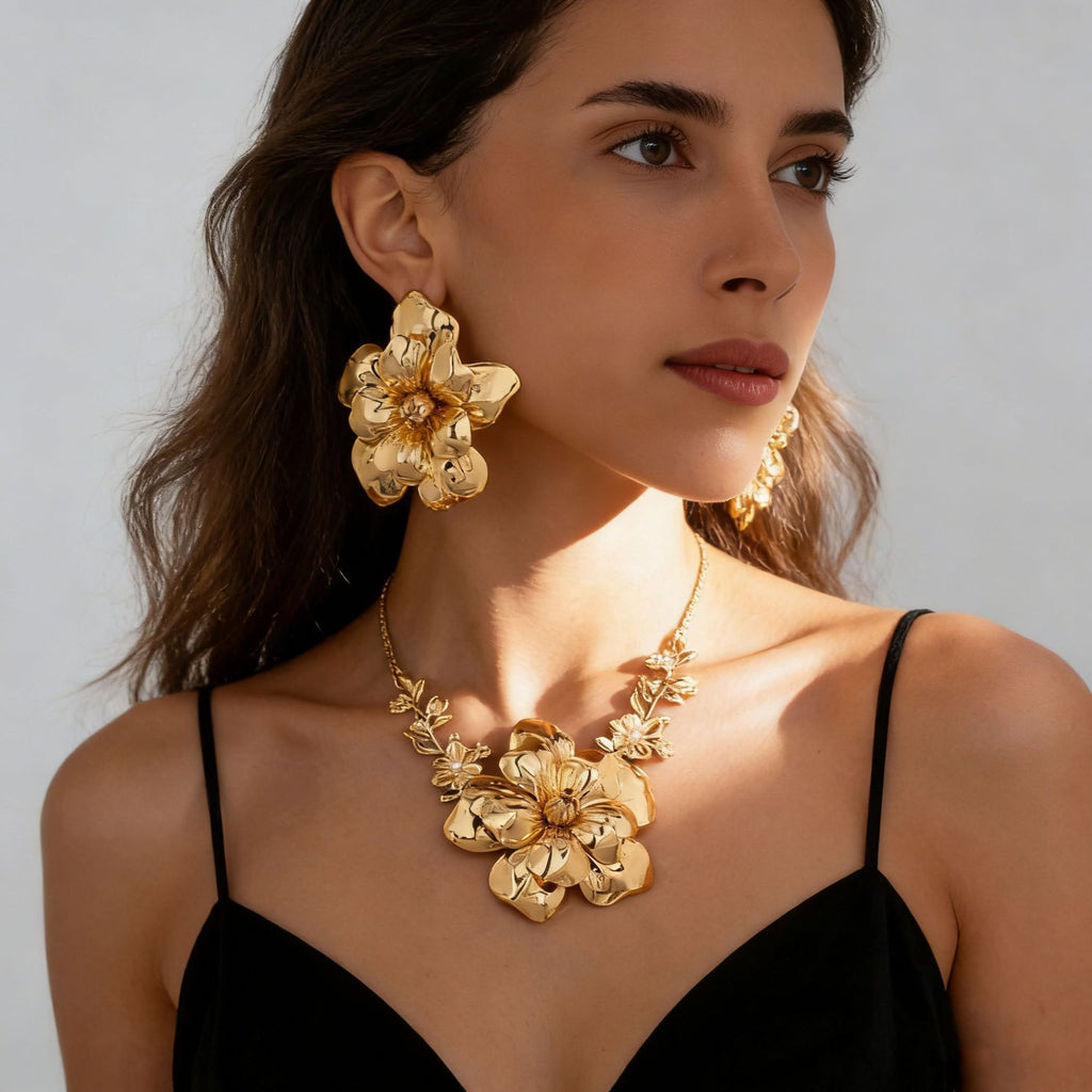 Damen Schmuckset mit kunstvollem Blütenmotiv Shop Nory