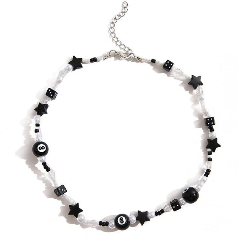 Damenkette mit kreativen Sternen und Würfeln Shop Nory