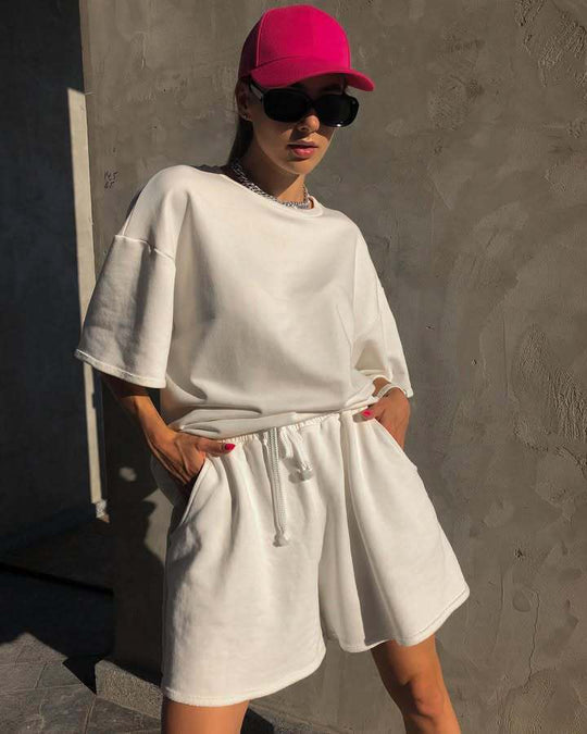 Damen lässiges Oberteil und Shorts-Set mit modernem Schnitt und praktischen Taschen