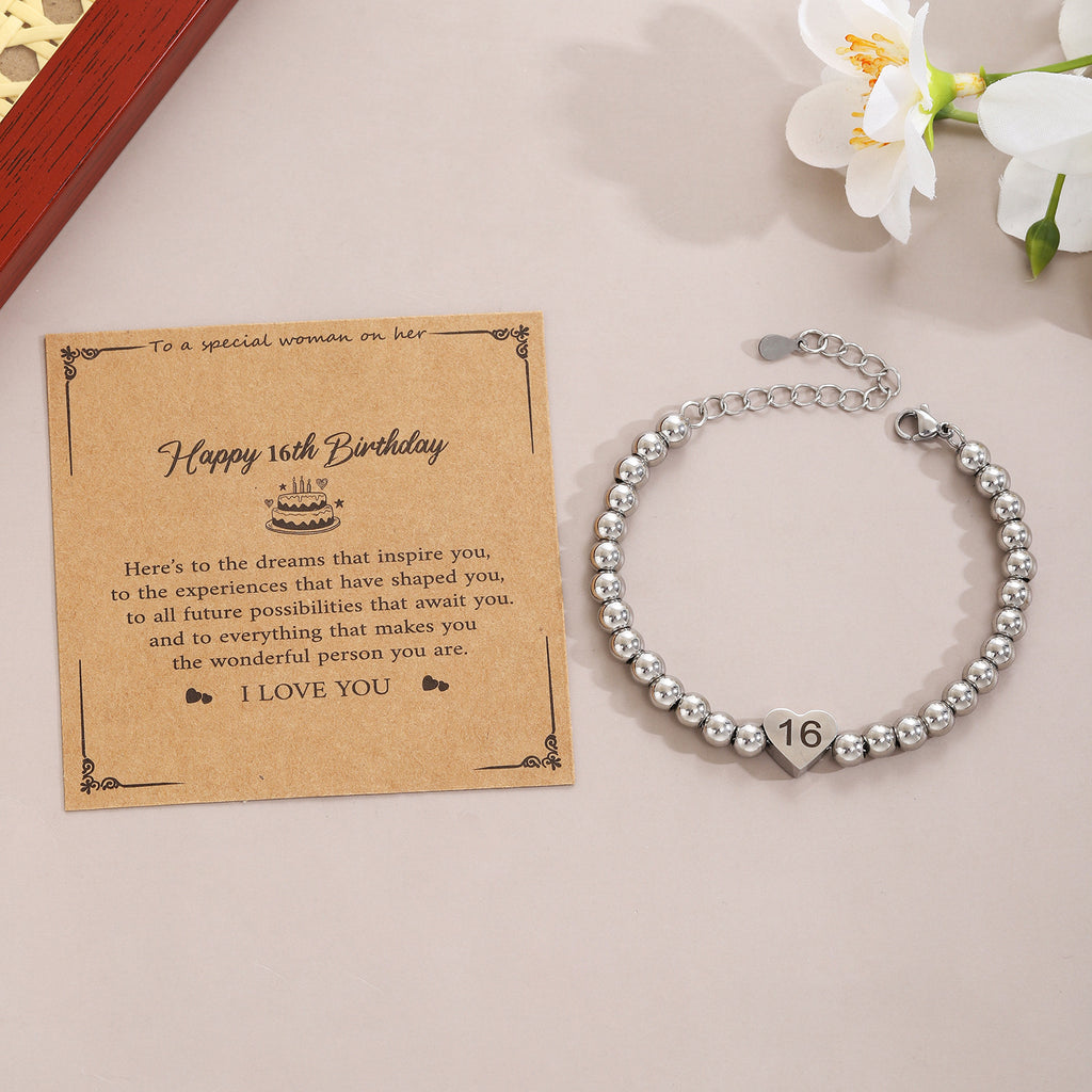 Damenarmband mit Herzanhänger und personalisierbarem Charm Shop Nory