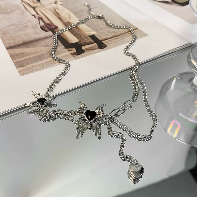 Damen Kette mit kreativem Herz- und Spinnenanhänger Shop Nory