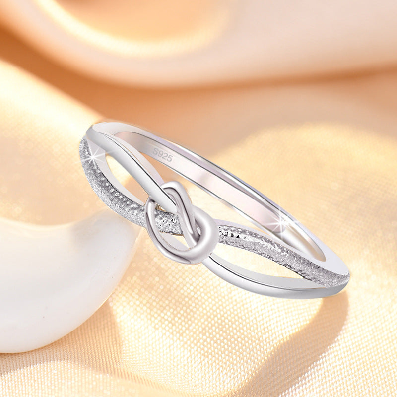Damen Zierlicher Ring mit kunstvollem Knoten-Design Shop Nory