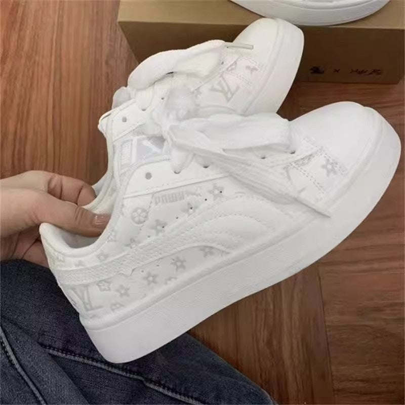 Damen Sneaker mit modischem Print und dämpfender Sohle Shopnory