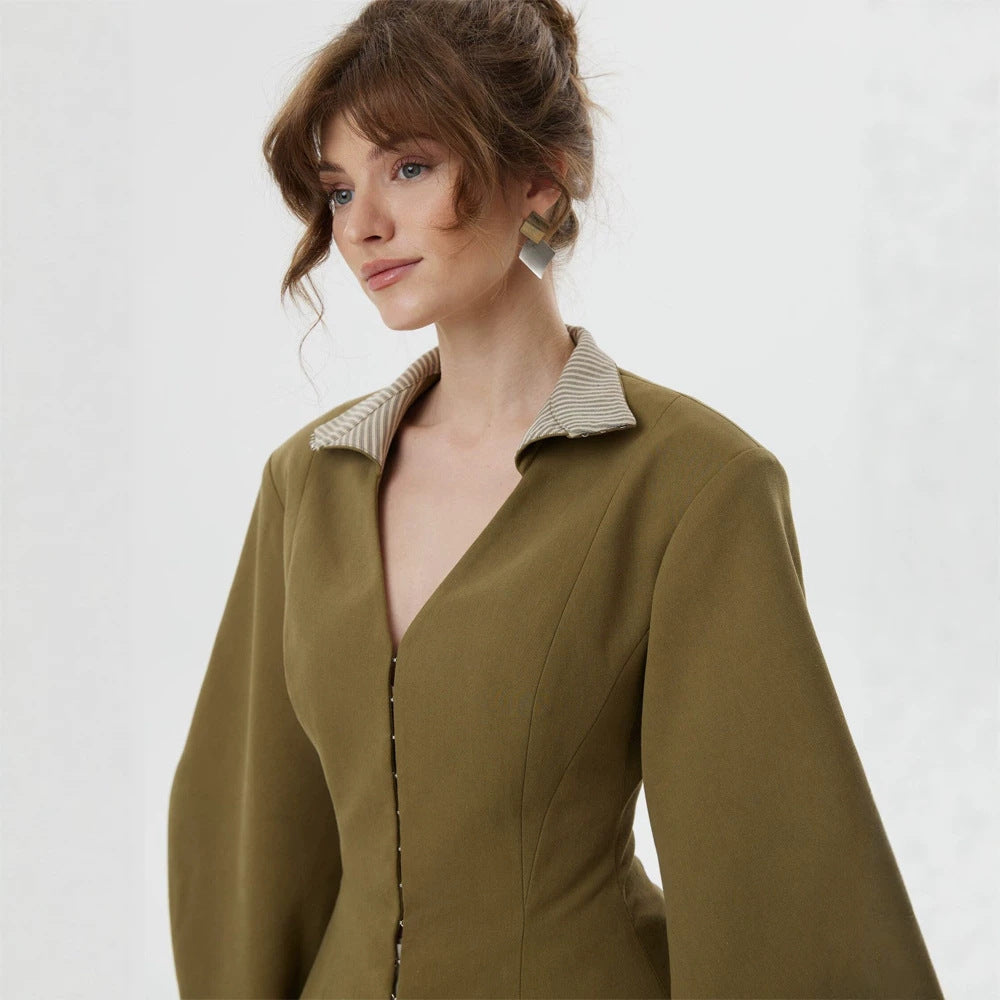 Damen taillierte Jacke mit Stehkragen, Cut-Out und Ballonärmeln Shop Nory