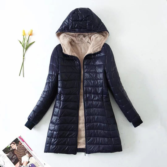 Damen Taillierter Steppmantel mit Teddyfutter und Kapuze Shop Nory
