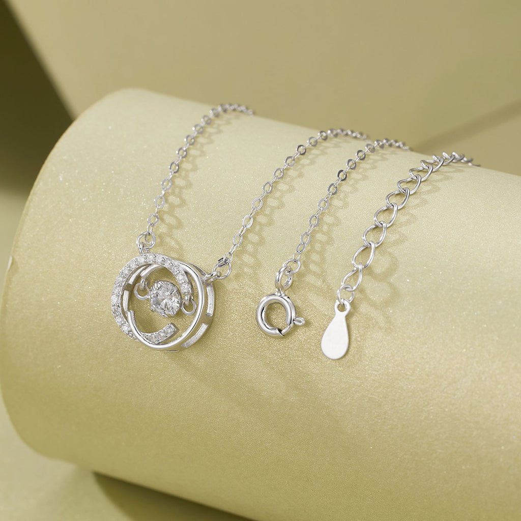 Damen elegante Halskette mit schimmerndem Anhänger und funkelnden Zirkonia Shop Nory