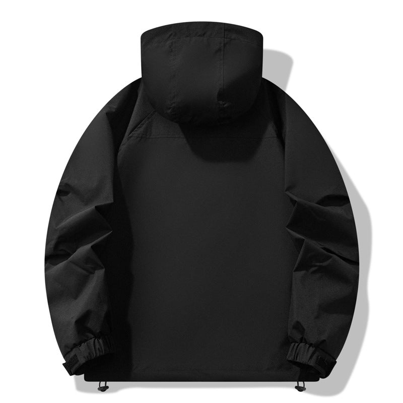 Herren wasserabweisende Outdoor-Jacke mit verstellbarer Kapuze und funktionalen Reißverschlusstaschen