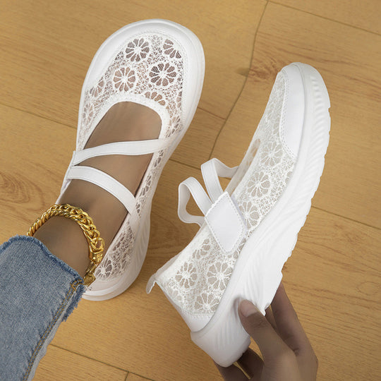 Damen Ballerina‑Sneaker mit floraler Spitzenoberfläche und dämpfender Plateau‑Sohle Shop Nory