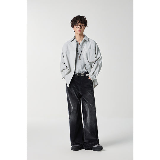 Unisex Oversize Hemd mit technischem Material, Brustklappe und gerundetem Saum Shop Nory